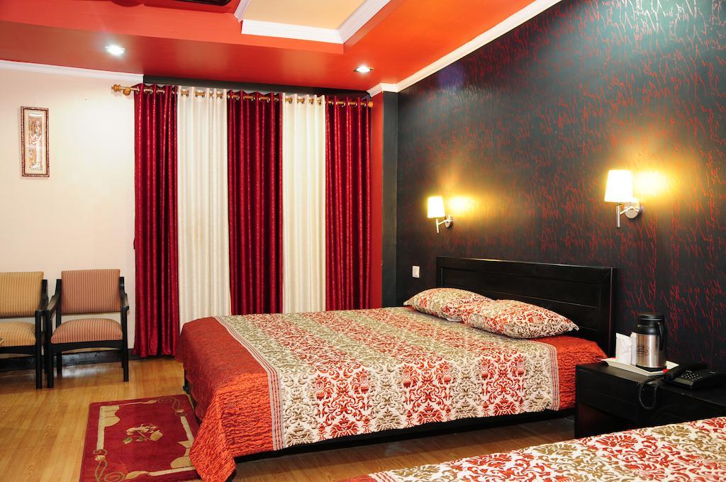 Hotel Sunita Almora Room photo